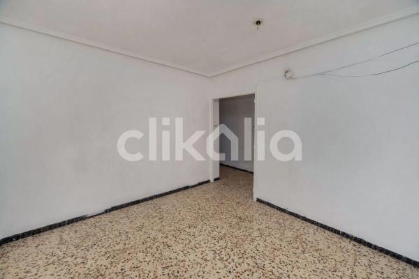 Piso en calle José Romero López