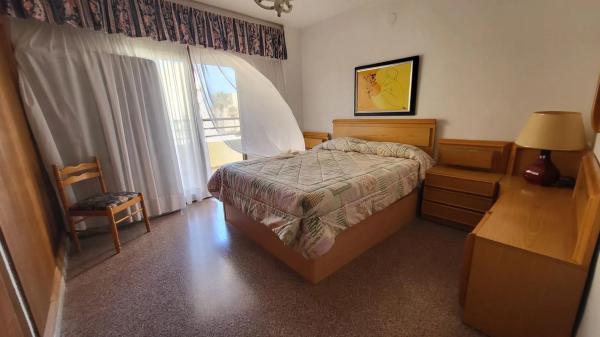 Piso en Arenales del Sol