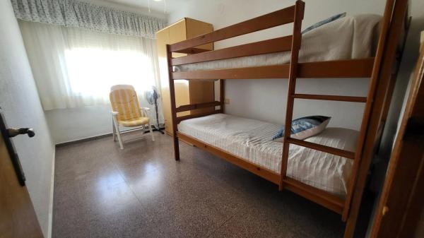 Piso en Arenales del Sol