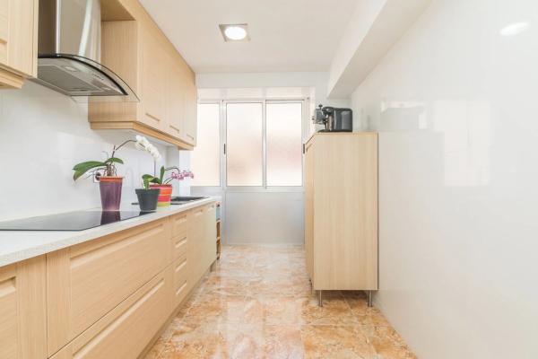 Piso en avenida Cristóbal Sanz s/n