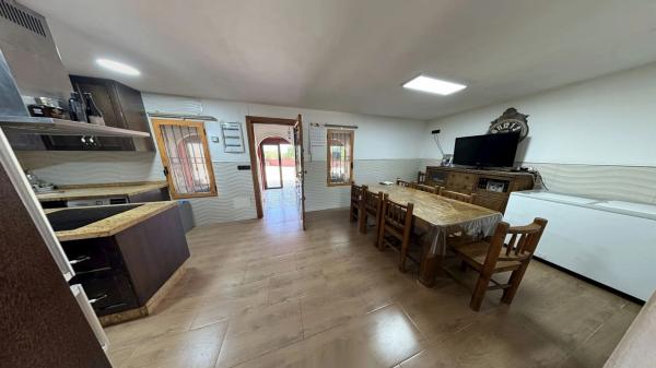 Casa independiente en alto Partida Torrellano