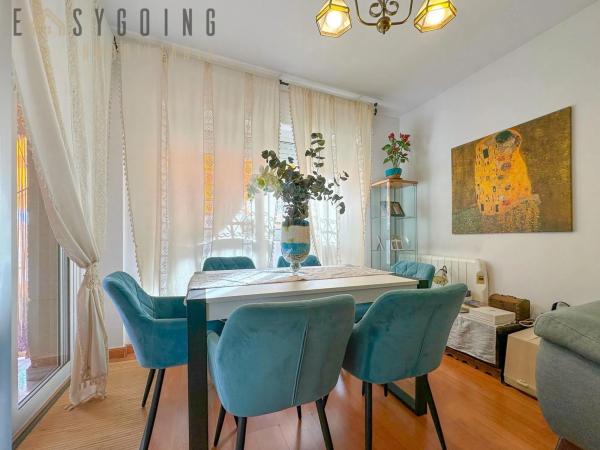 Casa independiente en calle Logroño