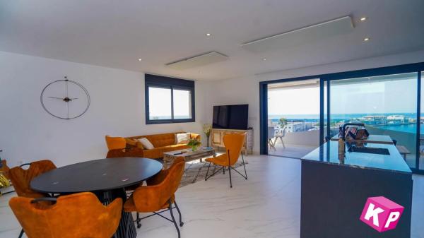 Piso en calle Hernán Cortés