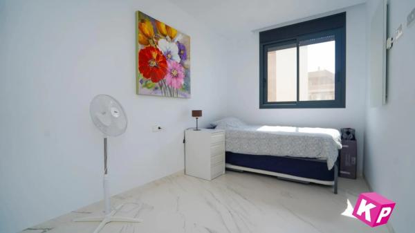 Piso en calle Hernán Cortés