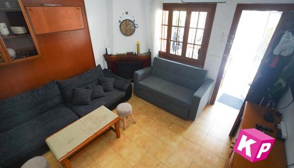 Casa independiente en calle Oro y Piel