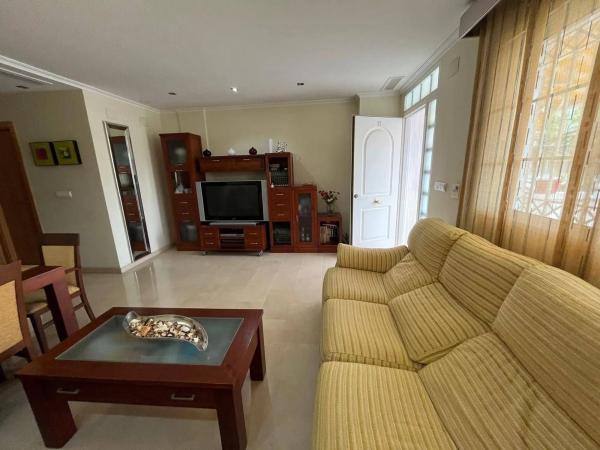 Casa independiente en avenida de l'Altet