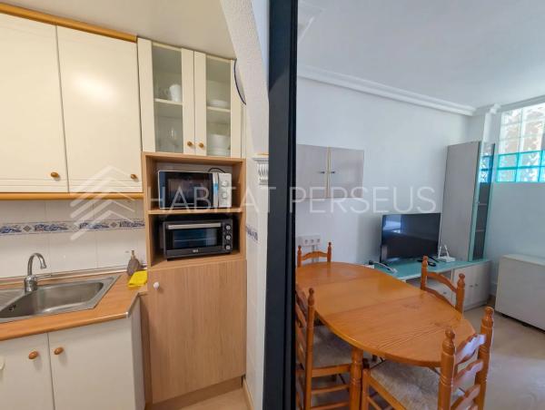 Estudio en calle Málaga