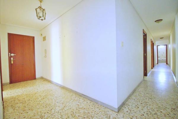 Piso en Barrio Carrús Oeste