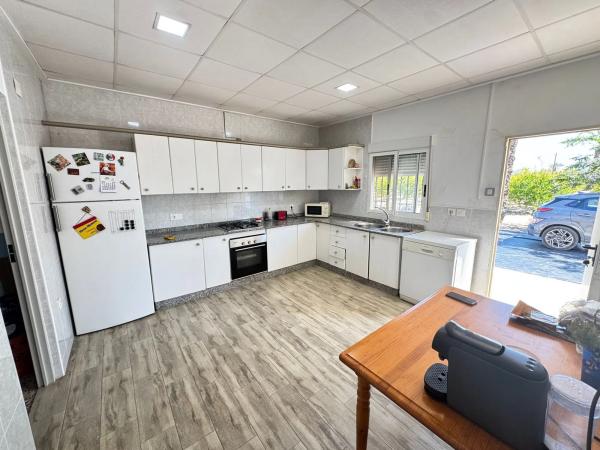 Casa terrera en avenida d'Algoda, 6