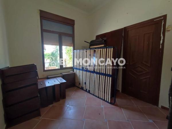 Casa independiente en Partida la Marina