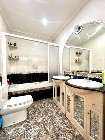 Piso en Barrio Carrús Este