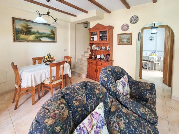 Chalet pareado en avenida Zaragoza