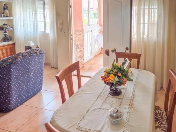 Chalet pareado en avenida Zaragoza