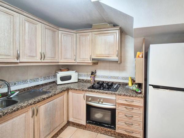 Chalet pareado en avenida Zaragoza