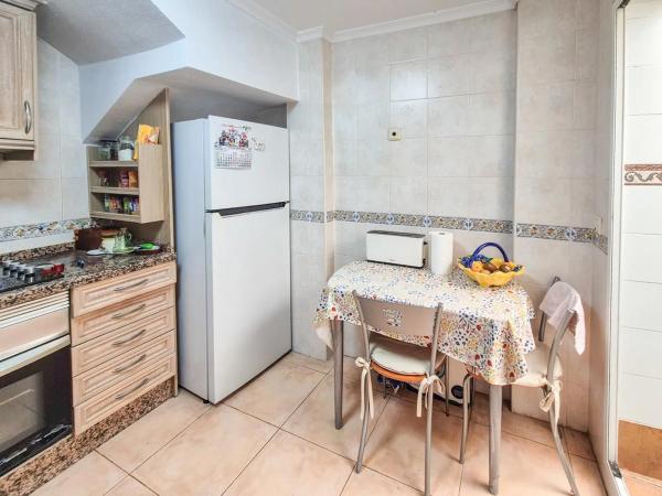 Chalet pareado en avenida Zaragoza