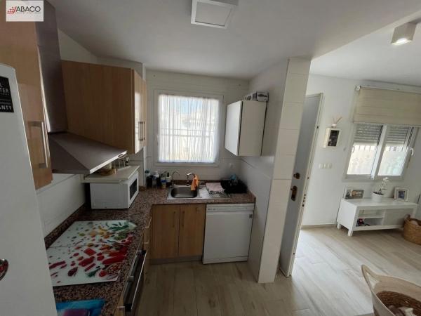 Casa independiente en calle Malta