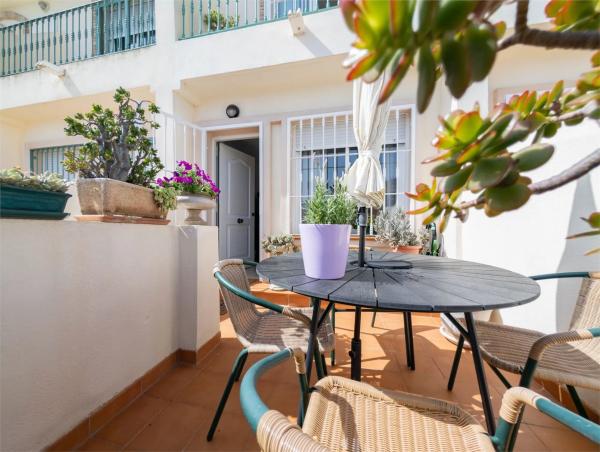 Chalet adosado en avenida Africa