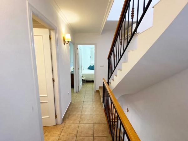 Chalet pareado en calle Balones, 26