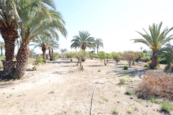 Casa independiente en calle Correos