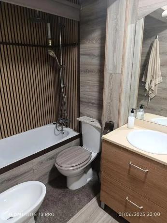 Chalet adosado en calle Canarias