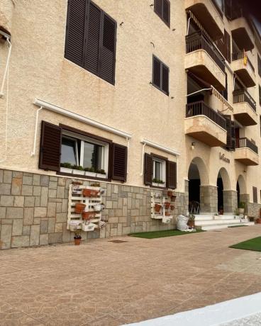 Piso en avenida Catalanet