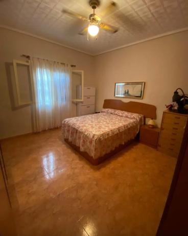 Piso en avenida Catalanet