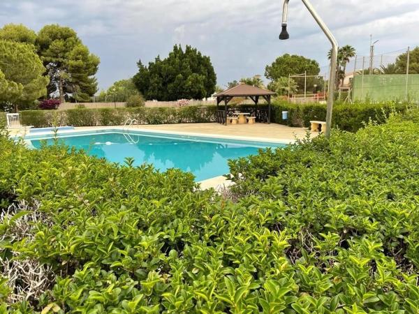 Casa independiente en Urbanizacion Avenida de Perleta, Polígono 2, 63