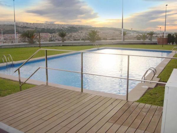 Piso en Arenales del Sol