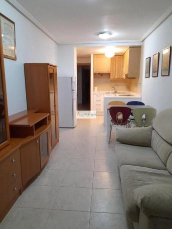 Piso en calle Francisco Santamaría