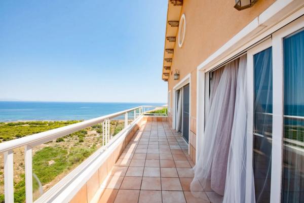 Casa independiente en avenida D'Escandinàvia