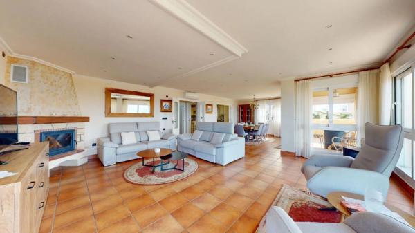 Casa independiente en avenida D'Escandinàvia