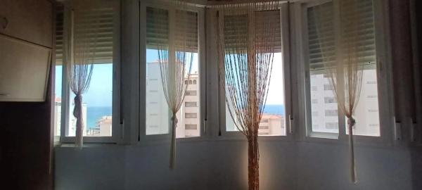 Piso en avenida Costa Blanca