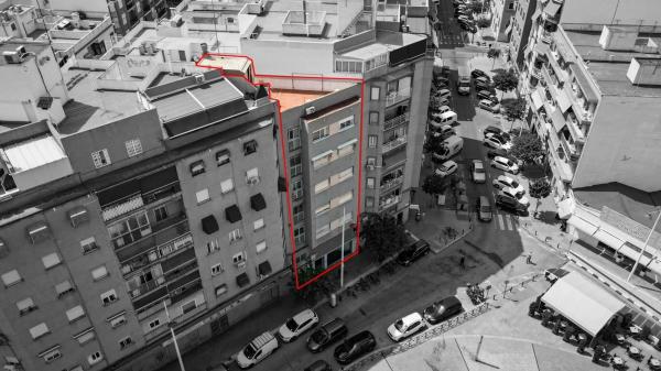 Piso en plaza del Bisbe Siuri