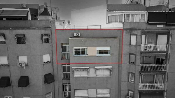 Piso en plaza del Bisbe Siuri