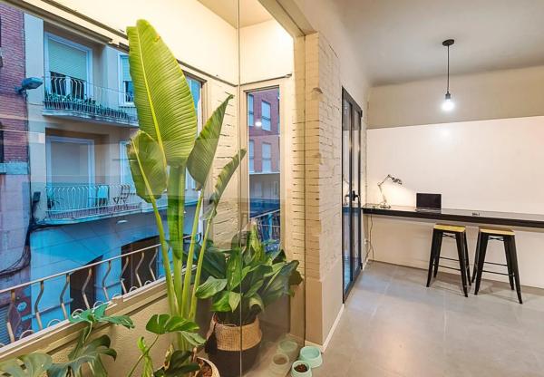 Estudio en calle dels Arbres, 6