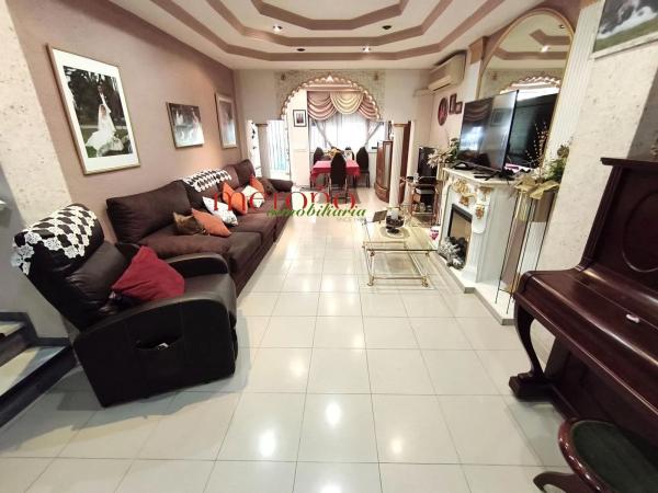 Dúplex en Barrio Carrús Este