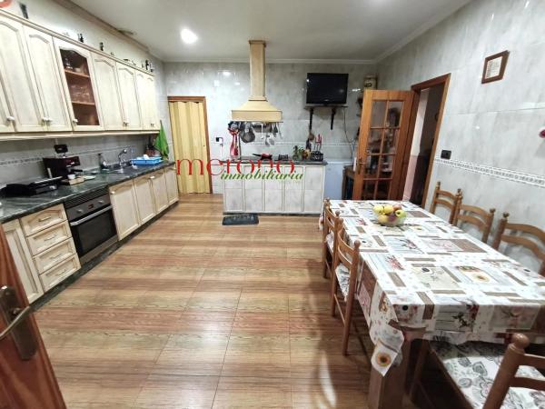 Dúplex en Barrio Carrús Este