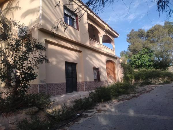 Casa independiente en Poligono Altabix