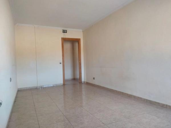 Casa independiente en Poligono Altabix