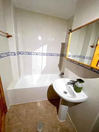 Piso en calle José Romero López