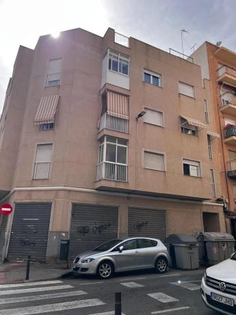 Piso en calle José Romero López