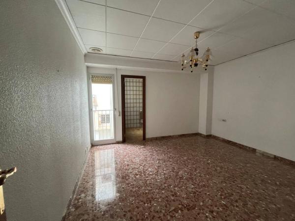 Piso en calle Salazar Alonso