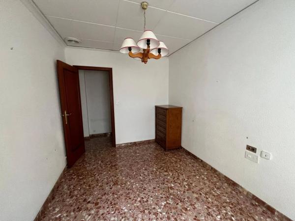 Piso en calle Salazar Alonso