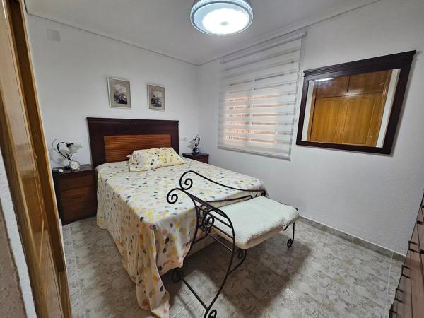 Chalet adosado en calle de Creta
