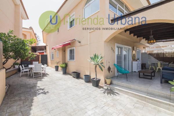 Chalet en camino de Perleta