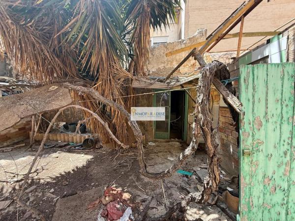 Casa independiente en calle Cervantes
