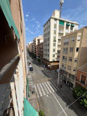 Piso en calle Reina Victoria, 56