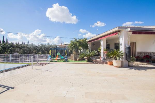 Casa independiente en camino de Montfort, 28