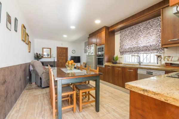 Casa independiente en camino de Montfort, 28