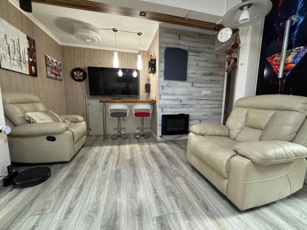 Chalet en Monte y Mar